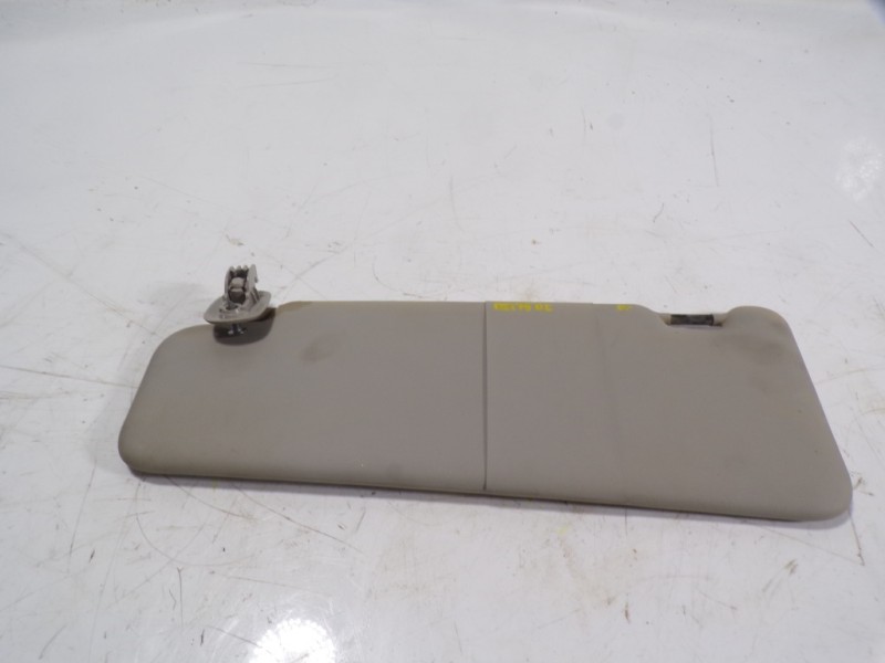 Recambio de parasol izquierdo para dacia sandero 1.0 12v cat referencia OEM IAM 964012342R  