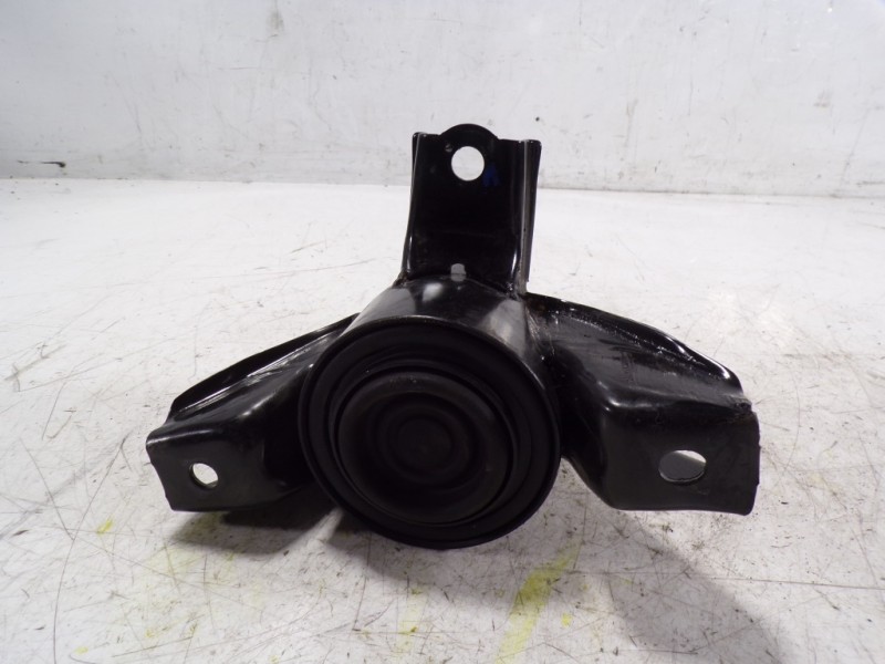 Recambio de soporte motor derecho para hyundai i20 1.0 tgdi cat referencia OEM IAM 21810C8500  