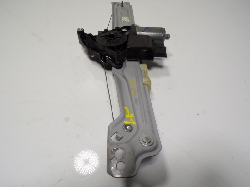 Recambio de elevalunas trasero derecho para opel crossland x 1.2 referencia OEM IAM 13457705 98830P1M20 