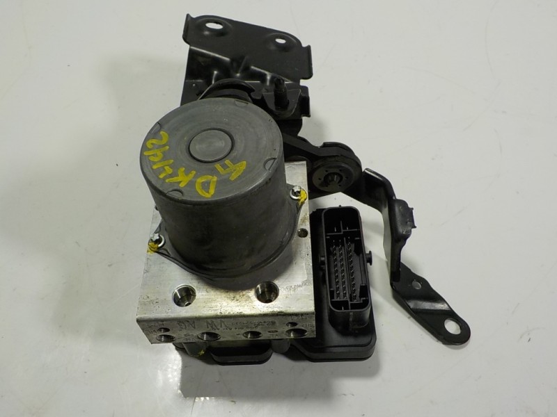 Recambio de abs para seat arona 1.6 tdi referencia OEM IAM 2Q0614517AGBEF 2Q0614517AG 