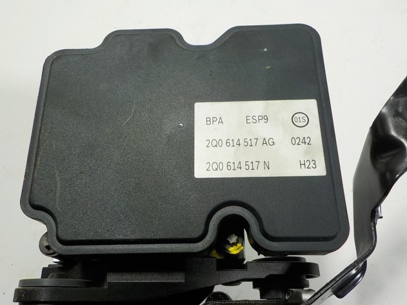 Recambio de abs para seat arona 1.6 tdi referencia OEM IAM 2Q0614517AGBEF 2Q0614517AG 