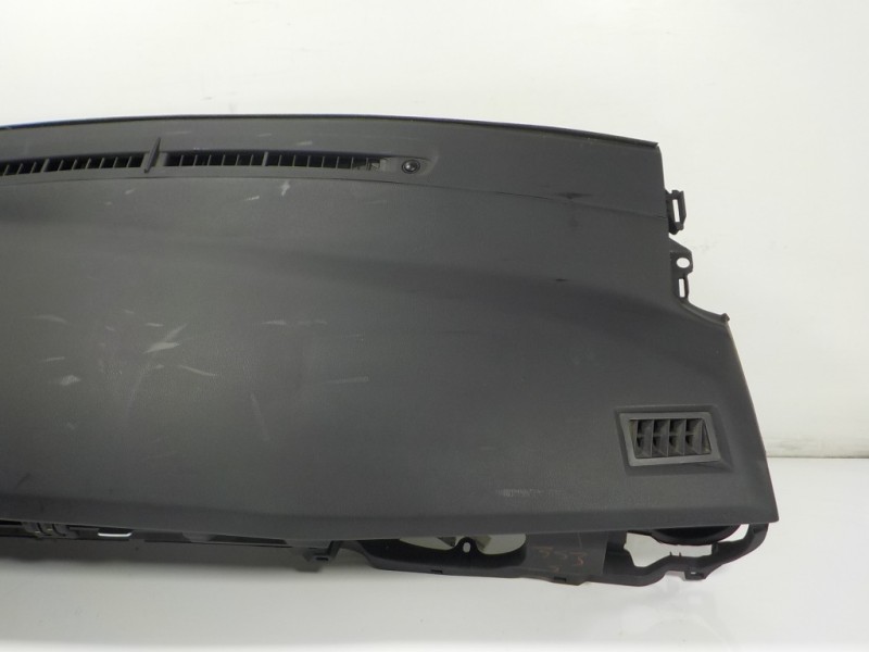 Recambio de salpicadero para toyota auris 1.4 turbodiesel cat referencia OEM IAM 5540102900C0  7396002130