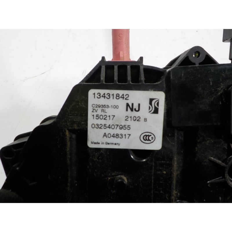 Recambio de cerradura puerta trasera izquierda para opel corsa e 1.4 referencia OEM IAM  13431842 