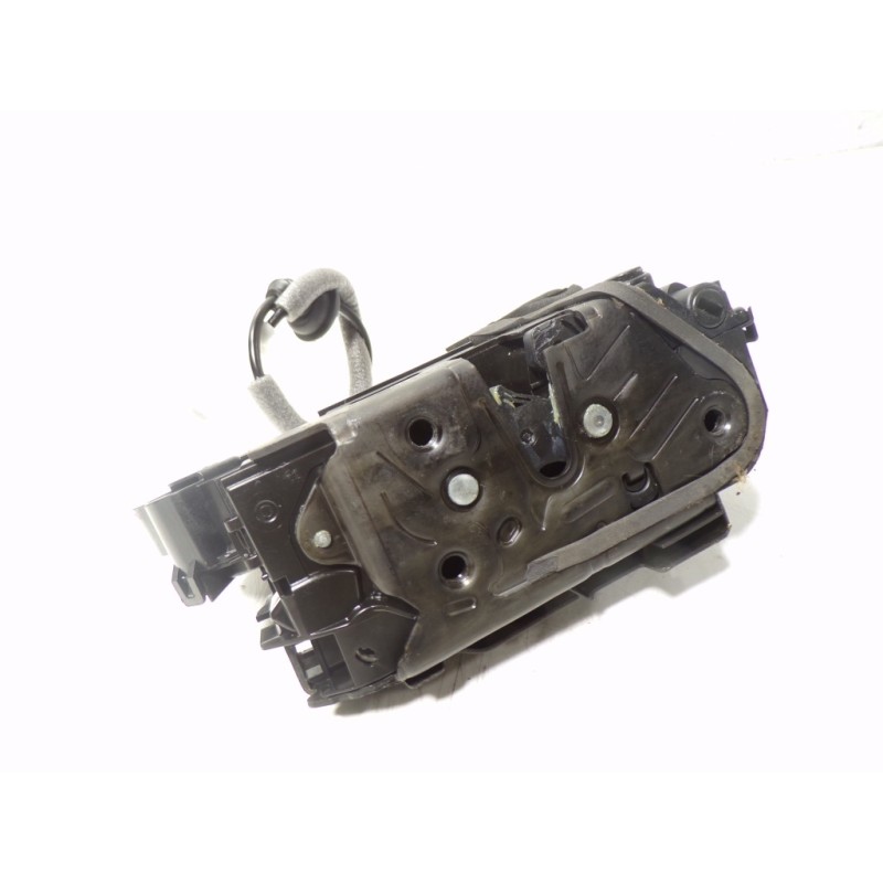 Recambio de cerradura puerta trasera derecha para skoda octavia combi (nx5) 2.0 tdi referencia OEM IAM 5E0839016A 5TA839016L 