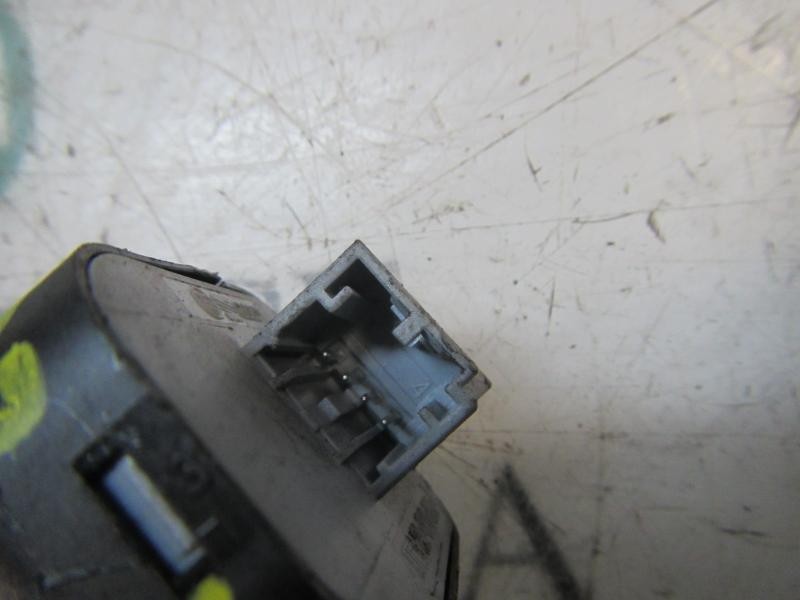 Recambio de mando retrovisor para audi a3 (8p) 1.4 16v tfsi referencia OEM IAM 8E0959565A4PK 8E0959565 