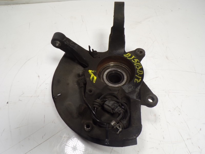 Recambio de mangueta delantera izquierda para ssangyong korando premium 4x2 referencia OEM IAM   