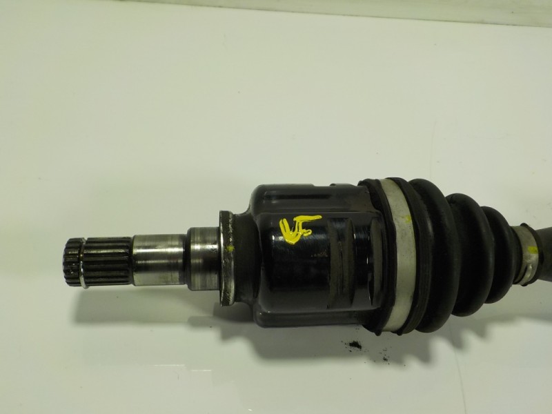 Recambio de transmision derecha para toyota auris 1.4 turbodiesel cat referencia OEM IAM 434100F041 434100F041 
