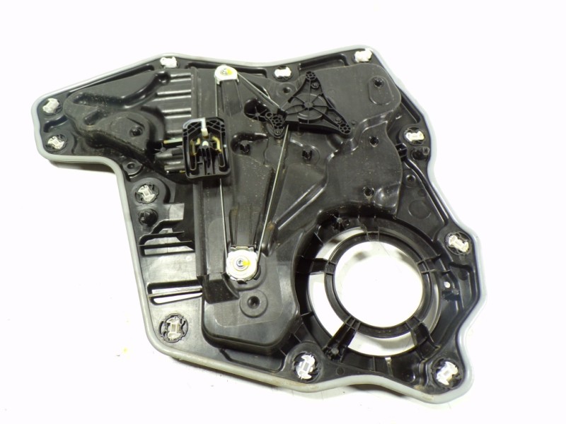 Recambio de elevalunas trasero derecho para ford fiesta (ce1) 1.1 cat referencia OEM IAM 2494802 H1BBA27000CC 