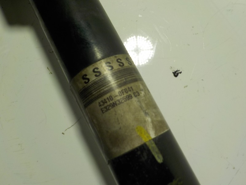 Recambio de transmision derecha para toyota auris 1.4 turbodiesel cat referencia OEM IAM 434100F041 434100F041 