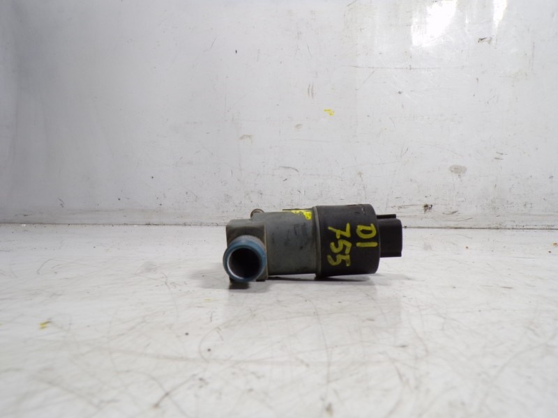 Recambio de bomba limpia para toyota verso 1.6 d-4d cat referencia OEM IAM 589010F040B0  