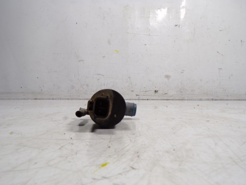 Recambio de bomba limpia para toyota verso 1.6 d-4d cat referencia OEM IAM 589010F040B0  