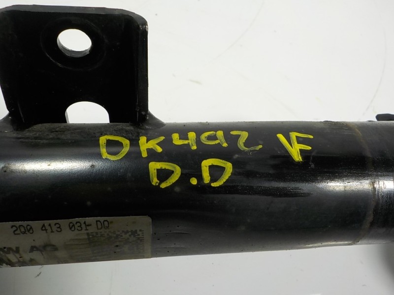 Recambio de amortiguador delantero derecho para seat arona 1.6 tdi referencia OEM IAM 2Q0413031DQ 2Q0413031DQ 824903017733