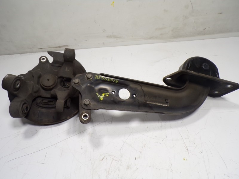 Recambio de mangueta trasera izquierda para ssangyong korando premium 4x2 referencia OEM IAM   