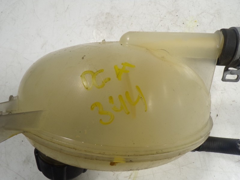 Recambio de deposito expansion para dacia dokker 1.5 dci diesel fap cat referencia OEM IAM 217104354R  