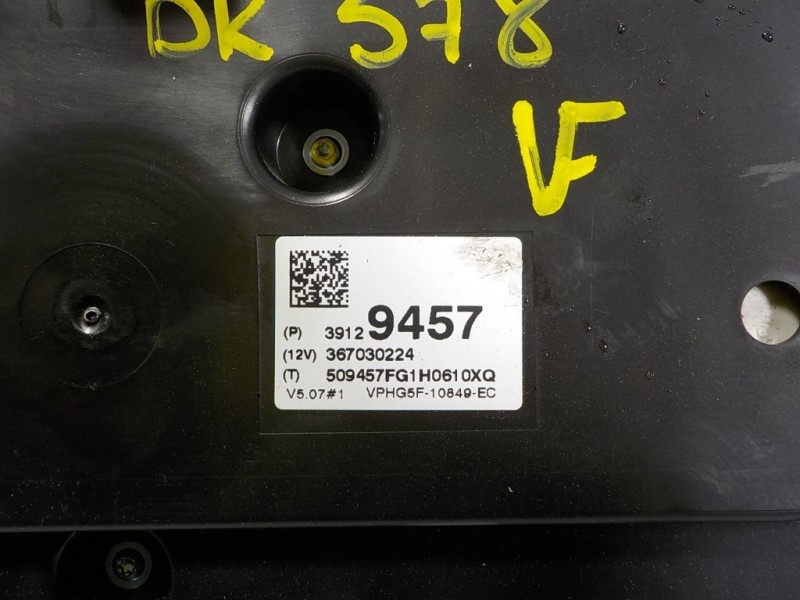 Recambio de cuadro instrumentos para opel corsa e 1.4 referencia OEM IAM 39129457 39129457 