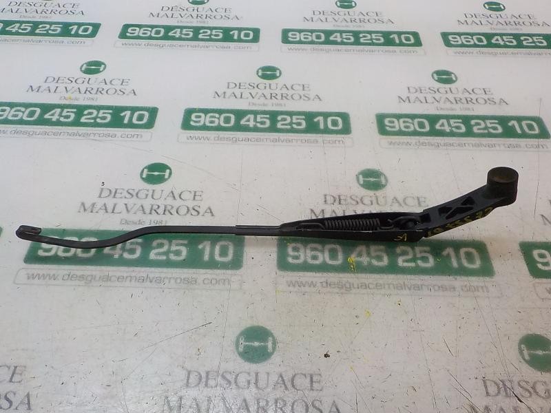 Recambio de brazo limpia delantero izquierdo para hyundai i20 city s referencia OEM IAM 983101J000  