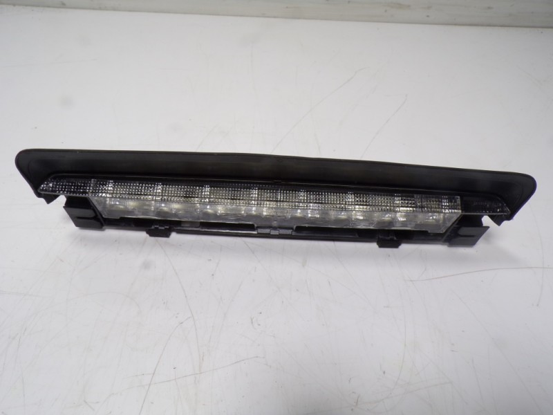 Recambio de piloto trasero central para bmw serie 2 coupe (f22) 2.0 turbodiesel referencia OEM IAM 63257311541 90025587J 