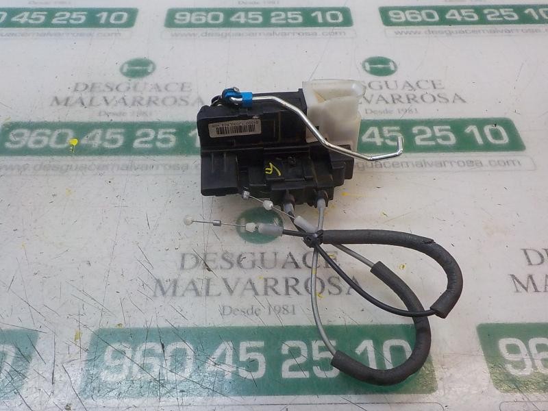 Recambio de cerradura puerta delantera derecha para hyundai i20 city s referencia OEM IAM 813201J030 813201J030 