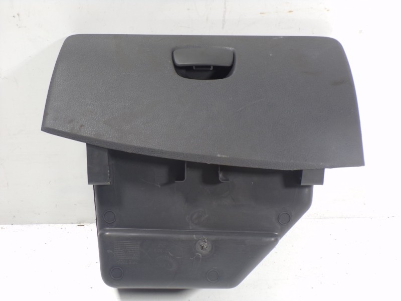 Recambio de guantera para dacia dokker 1.5 dci diesel fap cat referencia OEM IAM 685000924R  