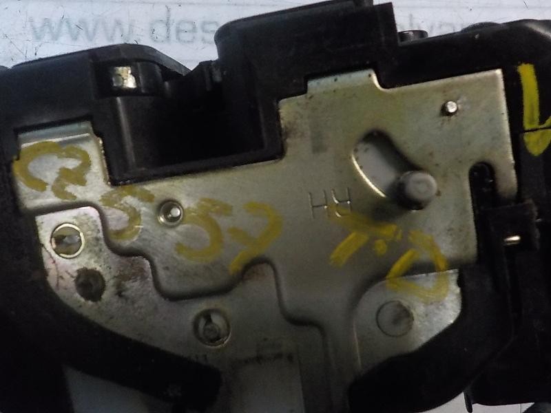 Recambio de cerradura puerta trasera derecha para hyundai i20 city s referencia OEM IAM 814201J520 814201J520 