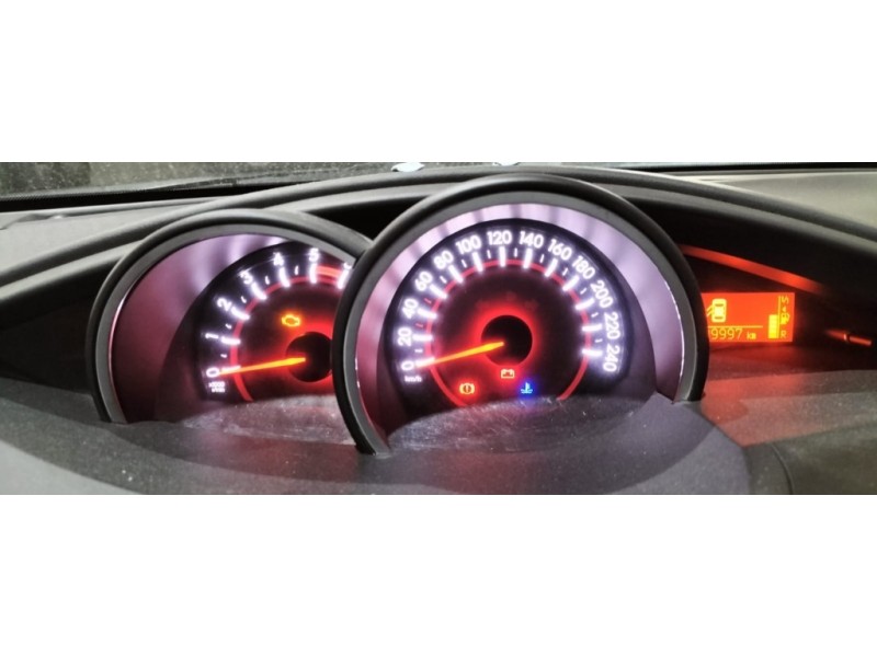 Recambio de cuadro instrumentos para toyota verso 1.6 d-4d cat referencia OEM IAM 838000F520 838000F520 MB2574902744