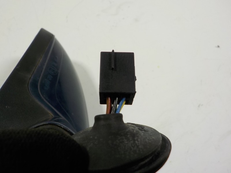 Recambio de espejo derecho para opel corsa e 1.4 referencia OEM IAM 39060244  