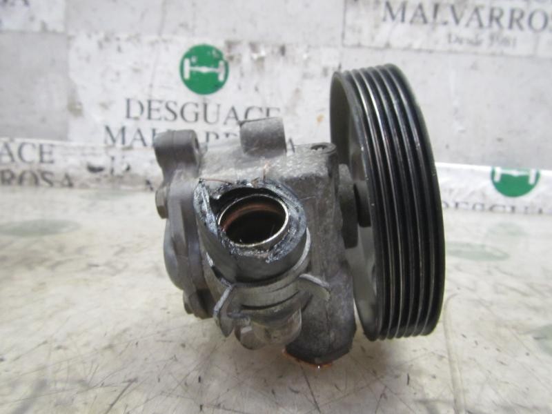 Recambio de bomba direccion para ford fiesta (cbk) 1.4 tdci cat referencia OEM IAM   