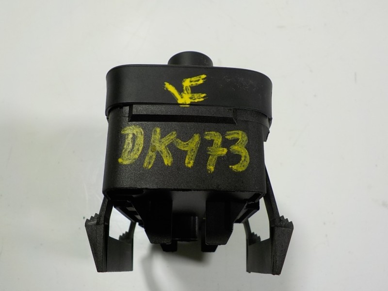 Recambio de mando luces para ford kuga (cbs) 2.0 tdci cat referencia OEM IAM 1787264 AV6T13A024CC 