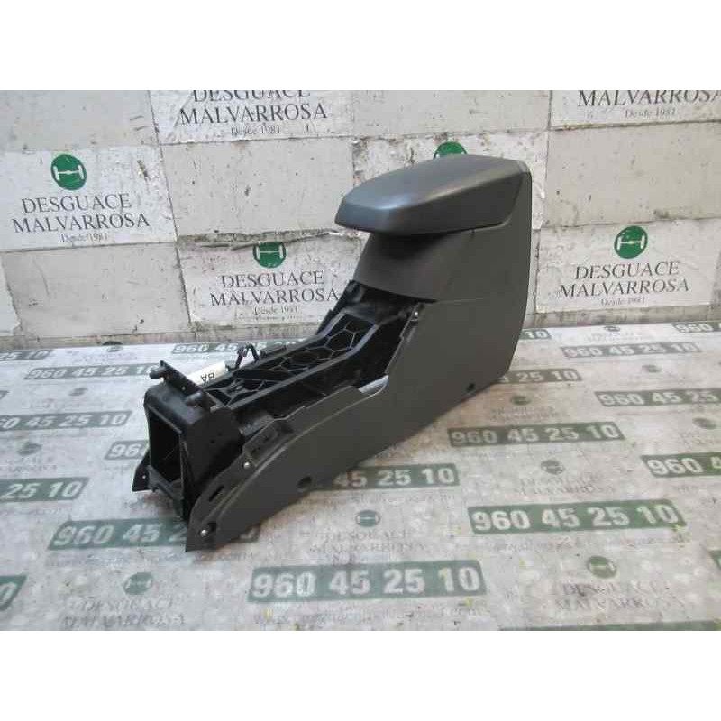 Recambio de apoyabrazos central para ford kuga (cbv) 2.0 tdci cat referencia OEM IAM 1724355  