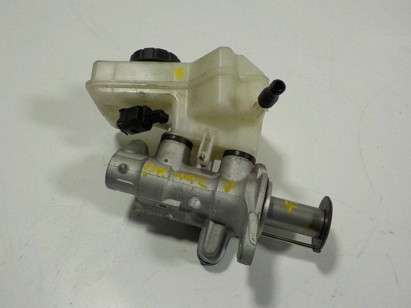 Recambio de bomba freno para seat arona 1.6 tdi referencia OEM IAM 2Q1611301A 2Q1611301 A0029442