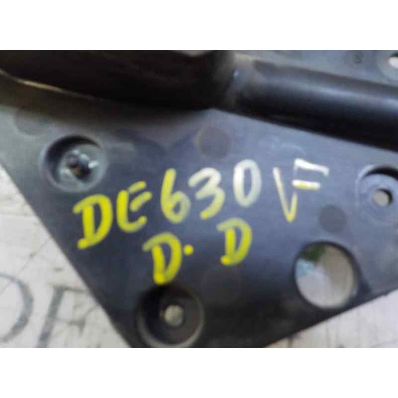 Recambio de maneta interior delantera derecha para mercedes-benz vito (w639) basic, combi 2.1 cdi cat referencia OEM IAM A639760