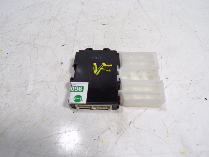 Recambio de modulo electronico para toyota verso 1.6 d-4d cat referencia OEM IAM 896810F030 896810F030 MB2850002730