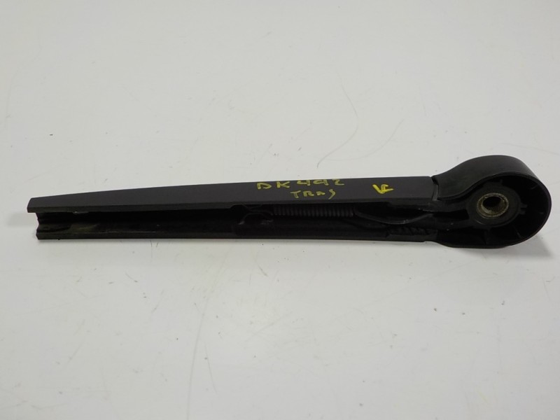 Recambio de brazo limpia trasero para seat arona 1.6 tdi referencia OEM IAM 6R6955707B  