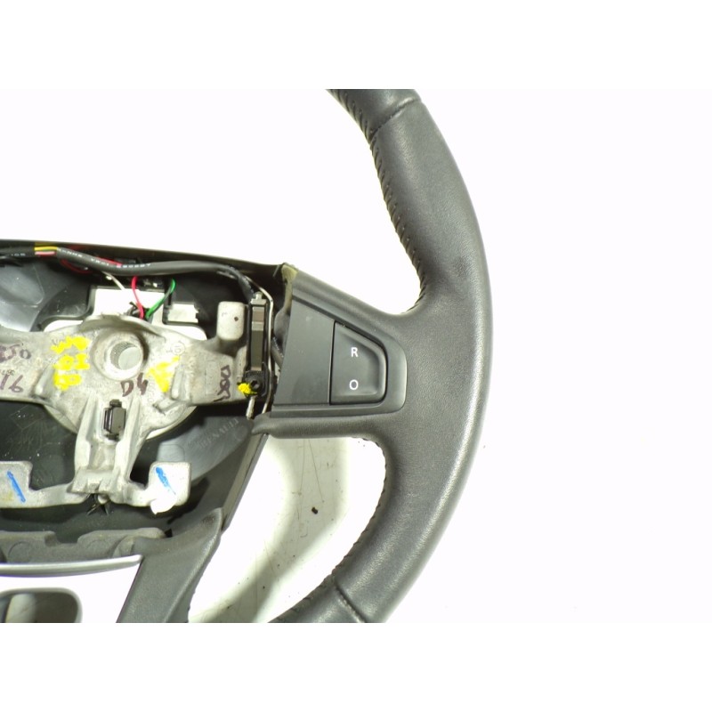 Recambio de volante para renault megane iii berlina 5 p 1.5 dci diesel fap referencia OEM IAM 484306291R  