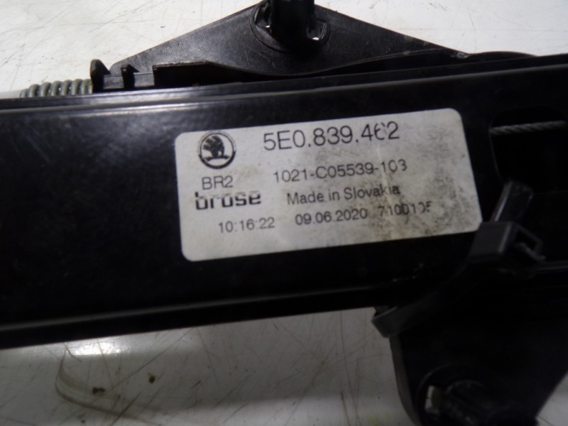 Recambio de elevalunas trasero derecho para skoda octavia combi (nx5) 2.0 tdi referencia OEM IAM 5E0839462 5E0839462 