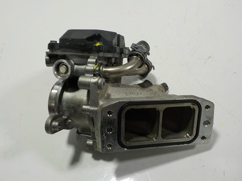 Recambio de caja mariposa para seat arona 1.6 tdi referencia OEM IAM 04L128063T 04L128063T A2C94859900