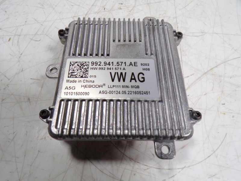 Recambio de centralita faros xenon para cupra leon sportstourer (kl8) vz 2.0 tsi 4drive referencia OEM IAM 992941571AE 992941571