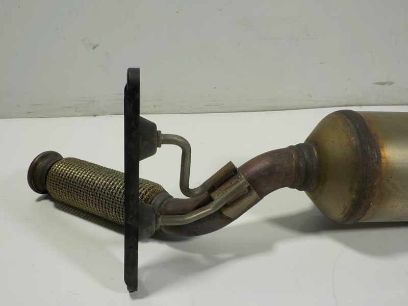 Recambio de catalizador para seat arona 1.6 tdi referencia OEM IAM 2Q0254502X 5Q0131701BS 5Q0131701BS