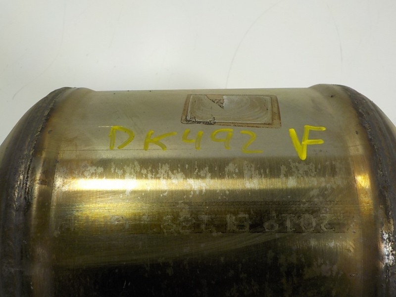 Recambio de catalizador para seat arona 1.6 tdi referencia OEM IAM 2Q0254502X 5Q0131701BS 5Q0131701BS