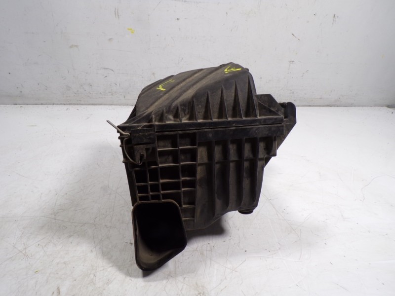 Recambio de filtro aire para toyota verso 1.6 d-4d cat referencia OEM IAM 17700YV020 10543510 10543510