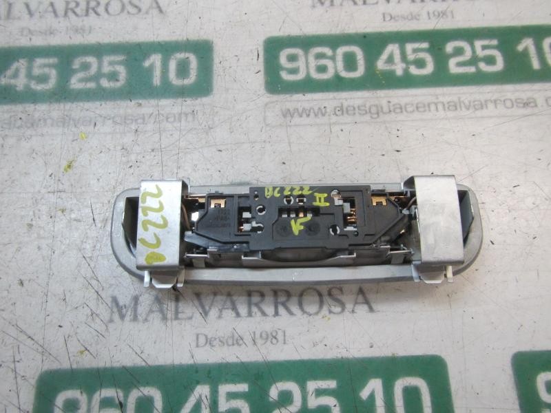 Recambio de piloto interior para audi a3 (8p) 1.4 16v tfsi referencia OEM IAM 8E0947111A9NQ  