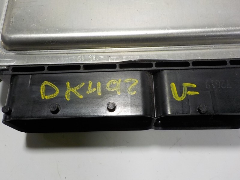 Recambio de centralita motor uce para seat arona 1.6 tdi referencia OEM IAM 04L906056TS 04L907445F 28565525