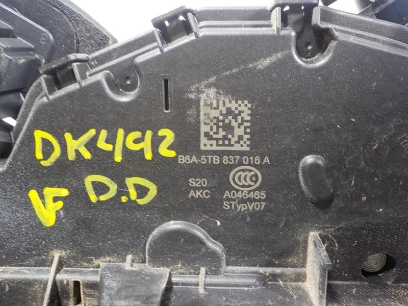 Recambio de cerradura puerta delantera derecha para seat arona 1.6 tdi referencia OEM IAM 5TB837016C B6A5TB837016A 