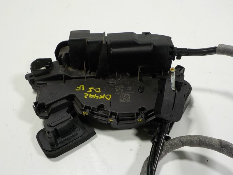 Recambio de cerradura puerta delantera izquierda para seat arona 1.6 tdi referencia OEM IAM 5TB837015C B5A5TB837015A 