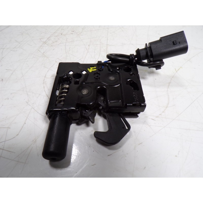 Recambio de cerradura capot para cupra leon sportstourer (kl8) vz 2.0 tsi 4drive referencia OEM IAM 4K0823509A 4K082350904S 