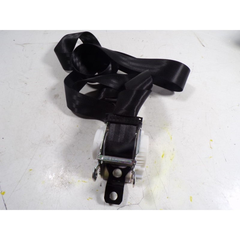 Recambio de cinturon seguridad trasero central para toyota proace city 1.2 12v referencia OEM IAM   