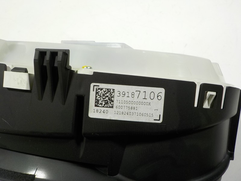 Recambio de cuadro instrumentos para opel astra k lim. 5türig 1.0 12v referencia OEM IAM 39187106 39187106 