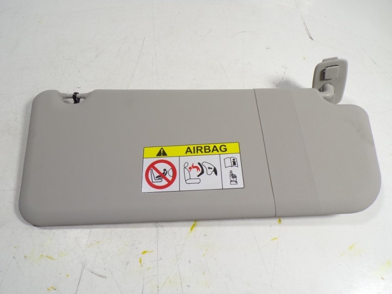 Recambio de parasol derecho para toyota proace city 1.2 12v referencia OEM IAM   