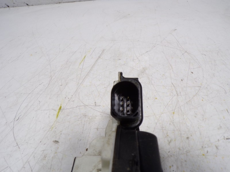 Recambio de cerradura puerta delantera derecha para seat ibiza (6p1) 1.2 tsi referencia OEM IAM 5N1837016F 5N1837016F 