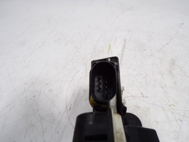 Recambio de cerradura puerta delantera izquierda para seat ibiza (6p1) 1.2 tsi referencia OEM IAM 5N1837015F 5N1837015F 